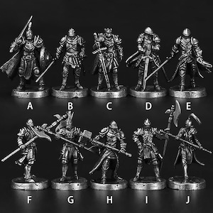 The brave and fearless knight in plate armor | Legion of War | Metal Sculpture | Board Game Pieces | Wargames miniature | Humanoid Figurine