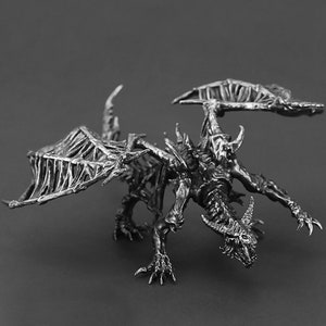 Undead Dragon | Zombie | Monsters in myths and legends | wargames miniatures | Miniature Figurine |  Metal Sculpture | Humanoid Figurine