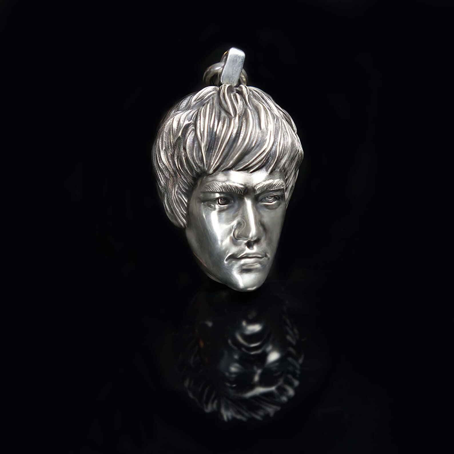 Bruce lee necklace Clearance