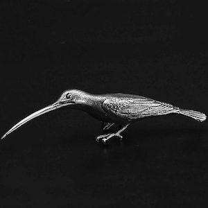 Spider Hunter | Miniature Figurines | Bird Decoration | Metal Sculpture