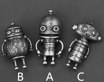 Keychains for fans of Machinarium, Game figure, Metal robot , Metal Decoration, Humanoid Figurine