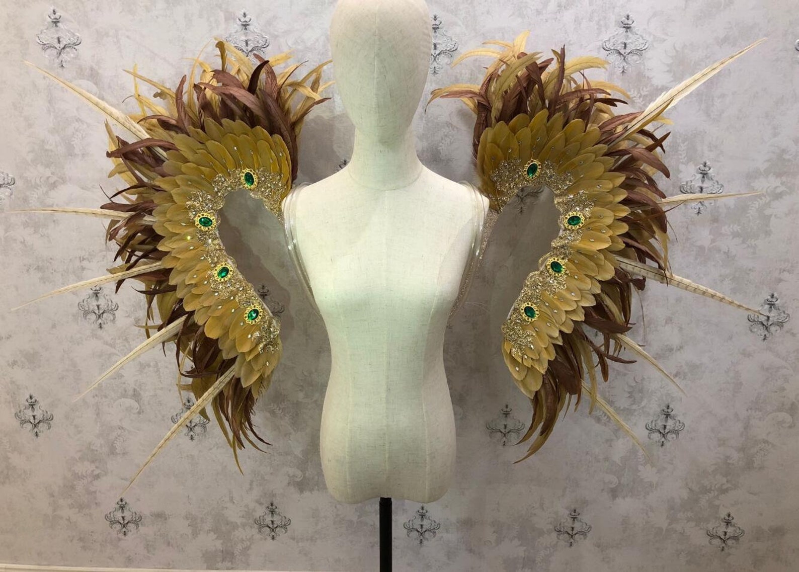 headpiece feather