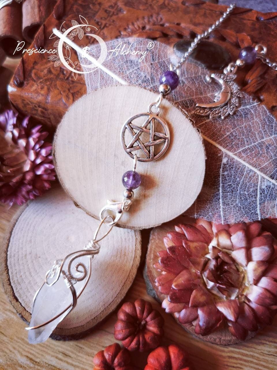 Pendule Céleste, Énergie et Clarté d'esprit, avec Un Cristal de Roche Brute , Très Réactif, Wire Wra