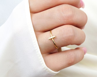 Bar Ring, Gold Bar Ring, Gold Ring, Simple Gold Ring, Delicate Ring, Thin Ring, Stackable Ring, Minimalist Ring, Gift for her, Dainty Ring