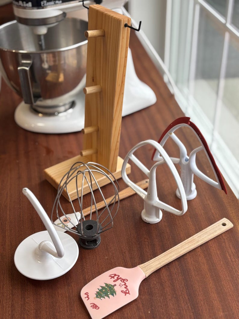 MommaJoysGiftyStuff Caddy Attachment Stand