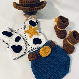 Woody Toy Story inspired baby costume. Baby shower gift , Woody costume. NEWBORN SIZE ONLY. Fast shipping!
