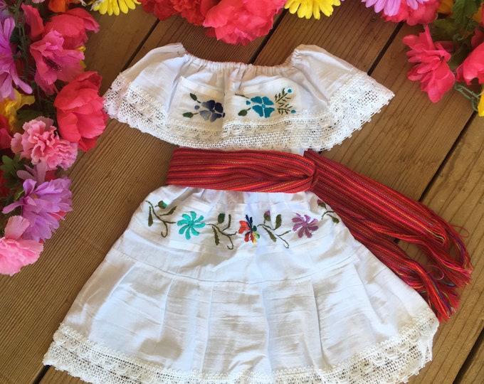 Sizes 1-2-3-4 Years old girls Mexican Embroidered off the shoulders dresses black - white - pink - yellow - red Huaraches sold separately