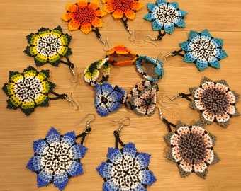 Beautiful Huichol Art Mexican Set of Earrings and Matching Ring