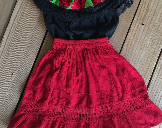 Size 3 years old Girls Cute Mexican Outfit