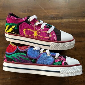SIZE 12US  Kids  Mexican embroidered shoes