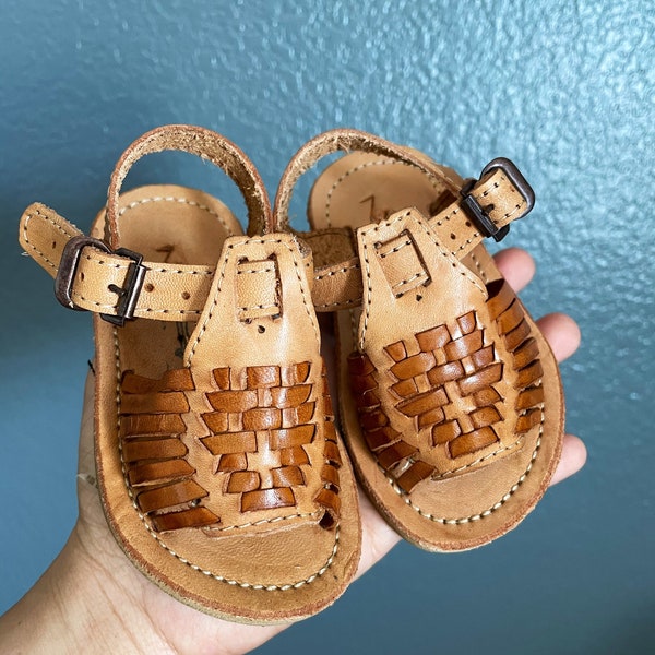 SALE !  UNISEX Boys and babies and girls Mexican Huaraches Authentic Leather Huaraches One of a kind - Ready to ship