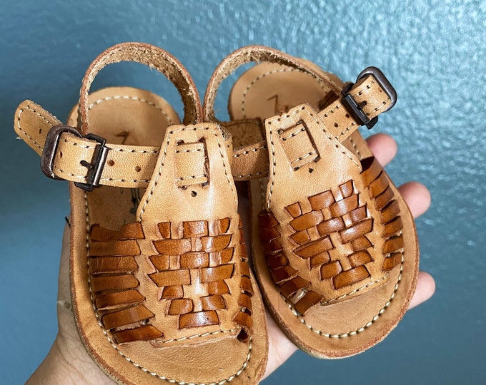 SALE !  UNISEX Boys and babies and girls Mexican Huaraches Authentic Leather Huaraches One of a kind - Ready to ship