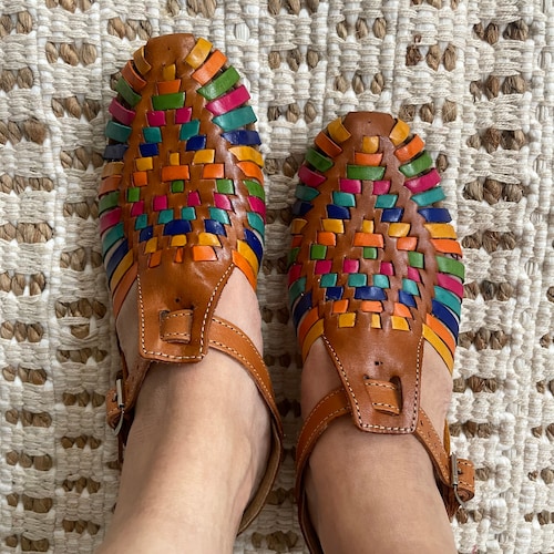huaraches junior size 5