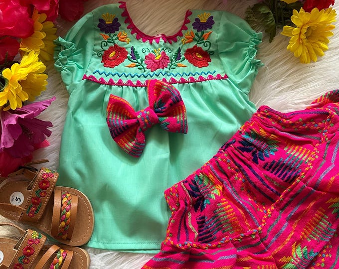Baby and toddlers Mexican outfits - Shoes not included