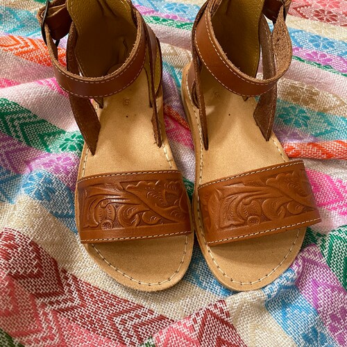 Mexican strappy sandals Clearance