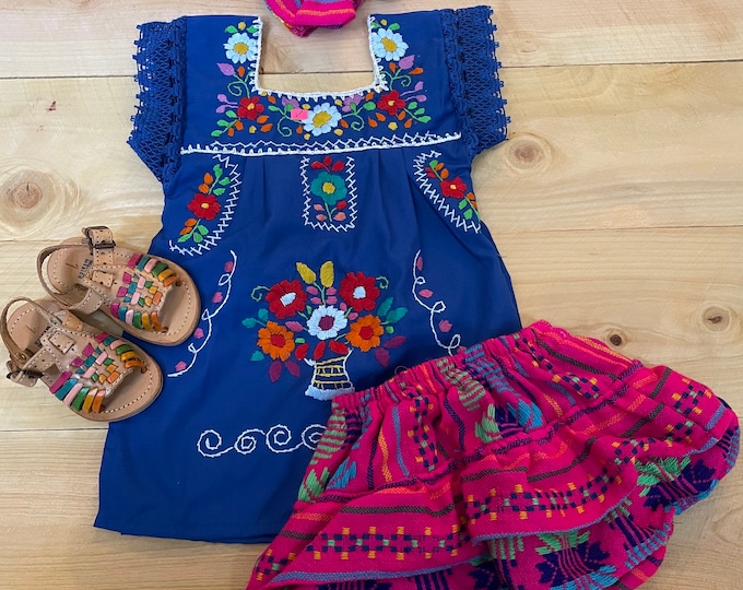 Size 6-9 months baby girl outfits hand embroidered Mexican dress with bloomer and headband