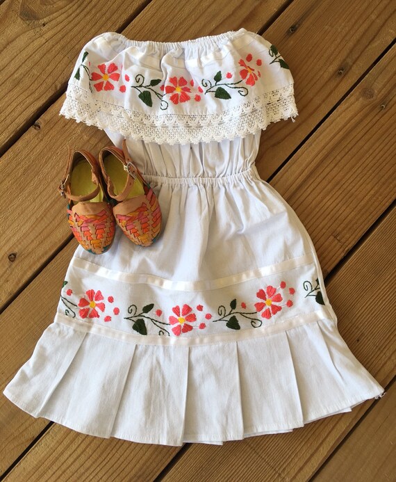 dress size for 2 years old girl