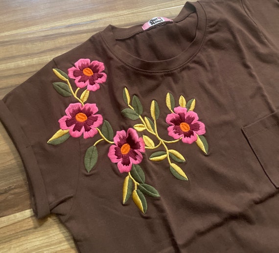 Mexican Floral Embroidered T- Shirts Variations of Colors - Etsy