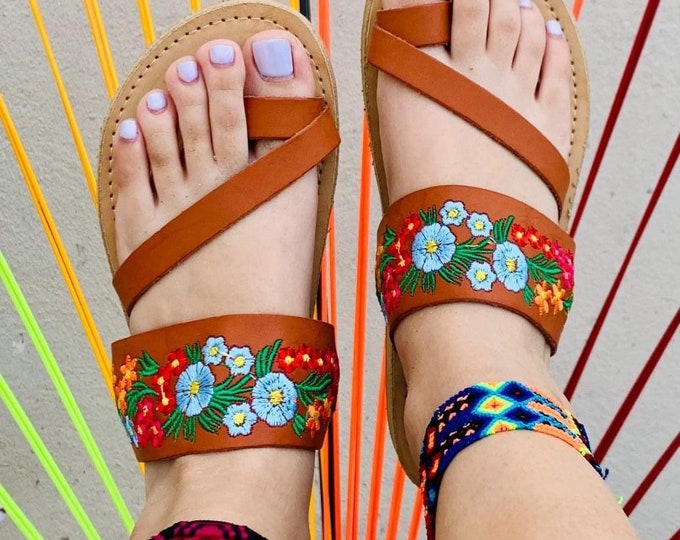Women Mexican Leather Sandals colors Camel - Black - White