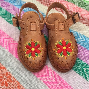 little girl mexican huaraches