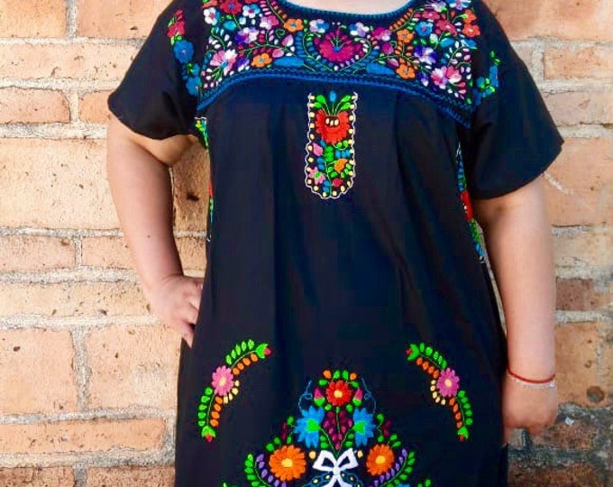 Sizes S-M-L-XL-2XL-3XL- 4XL-5XL Mexican long dresses -Mexicans Tunic style Embroidered dress