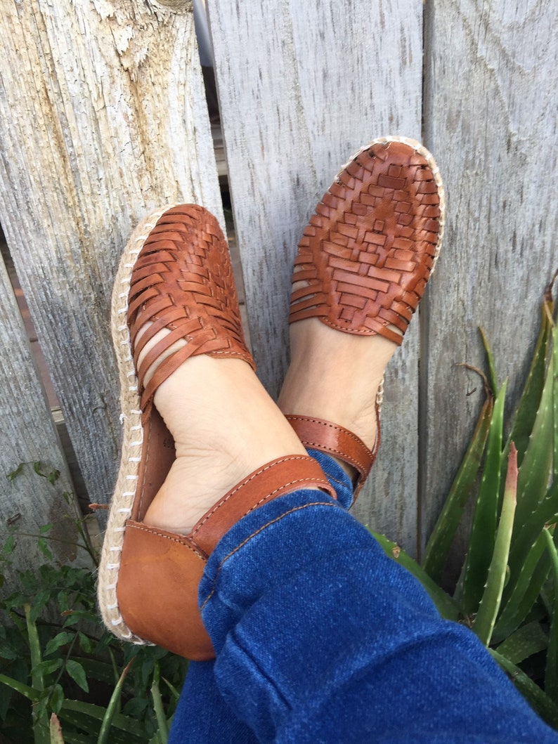 do huaraches fit true to size