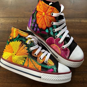 SIZE 12US  Kids  Mexican embroidered shoes