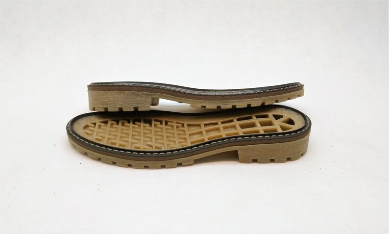 chaussure caoutchouc