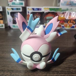 Sylveon 3D Printed Monster Ball