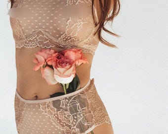 Reggiseno e slip trasparenti Completo intimo in pizzo francese color carne ELEGANT PEAS Intimo da luna di miele Intimo elegante trasparente