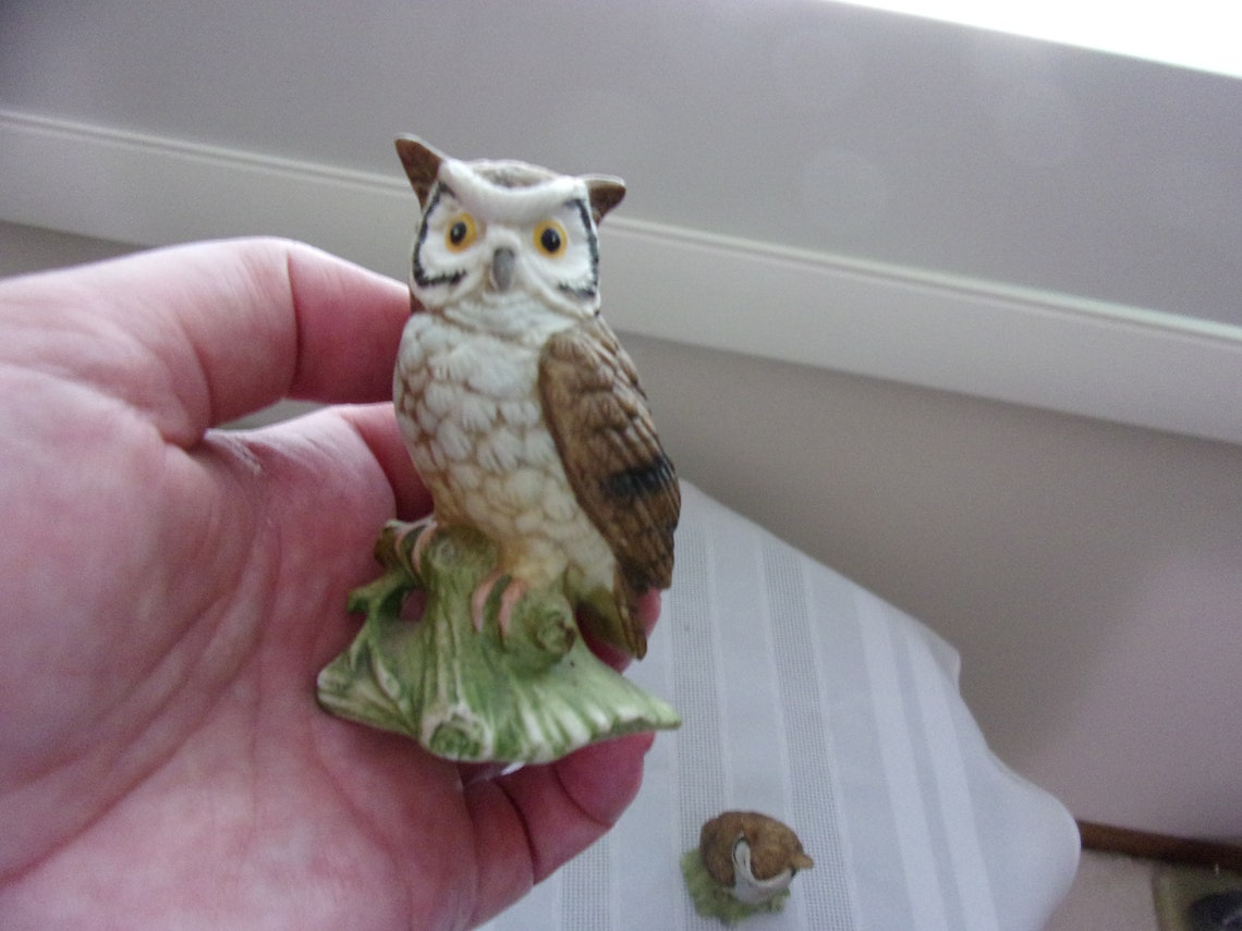 small ceramic owl figurines