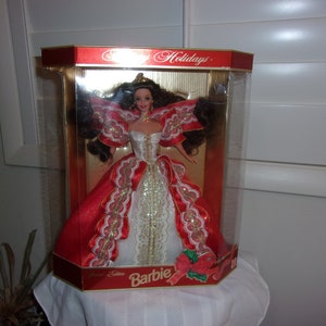 Holiday barbie 1965 hotsell