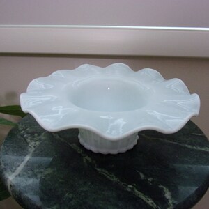 Unique Vintage Art Glass Ruffled Edge Dish Made In Italy