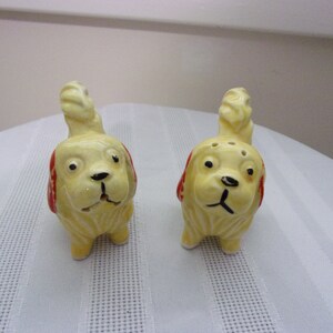 Unique Vintage Ceramic Dog Salt & Pepper Shakers Made In Japan