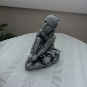 Vintage Mt St Helens Statues Ballerina Handcrafted With Volcanic Ash