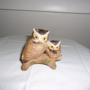 Vintage Handpainted Ceramic Pair Of Owls Figurine