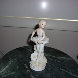Vintage Lefton Porcelain Ballerina Figurine