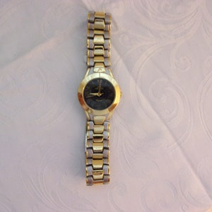Mens Geneve Quartz Kinetic Watch