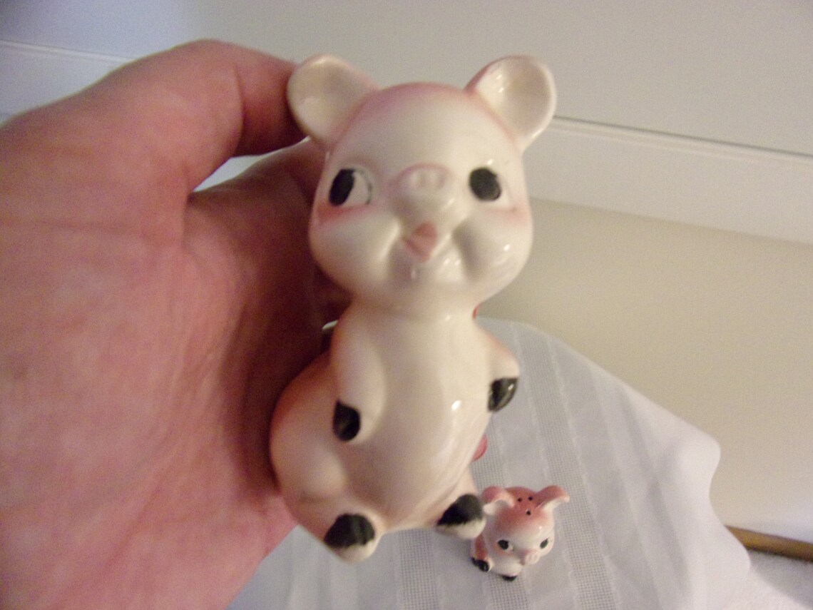 Vintage Ceramic Pig Salt & Pepper Shakers Made In Japan Etsy