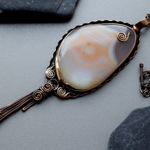 Neue große Achat Halskette, Achat Anhänger, von Hand geschmiedet, Boho Halskette Kupfer Schmuck, Edelstein Halskette, Charm Halskette, Stein Halskette