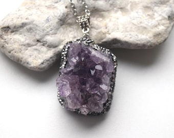 Raw Amethyst Pendant,Druzy Amethyst Pendant, Amethyst Jewelry,Raw Stone Pendant,Boho Necklace,Raw Stone Necklace,Healing Pendant