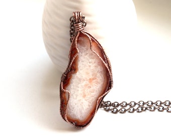 Agate Wire Wrapped Pendant, Gemstone Necklace, Agate Necklace, Copper Jewelry, Boho Necklace, Healing Stones, Rustic Jewelry, Gift for Her