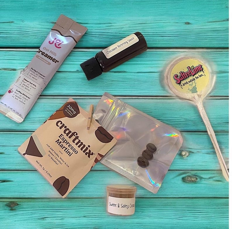 Variety Cocktail Kit Gift | Shaker or Drink Pouch Espresso Martini
