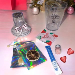 Variety Cocktail Kit Gift | Shaker or Drink Pouch Strawberry Mule