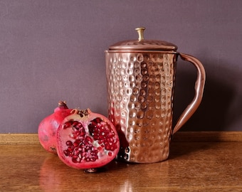 Quality hammered copper jug. Made of pure copper pitcher