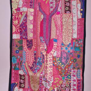 Grande tenture murale artisanale de 100 x 150 cm. maison vintage de style indien