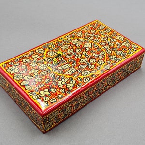 Kashmiri papier mache. Hand-painted lacquered paper box image 1