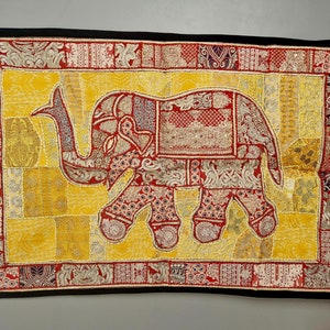 Large patchwork elephant wall hanging 100x150cm