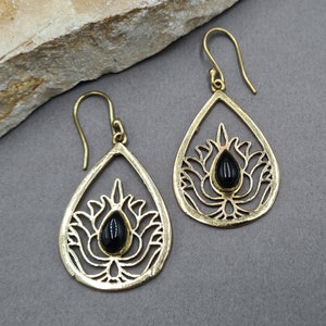 Lotus flower earrings. Gemstones earrings. Lapis lazuli