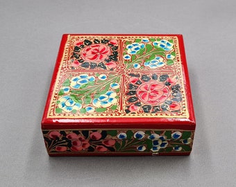 Traditional Kashmiri papier mache. Hand-painted lacquered paper box.